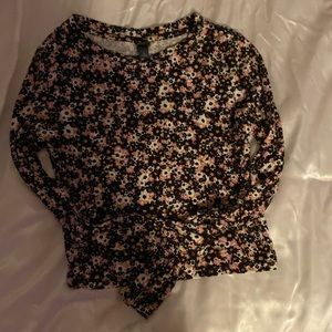 Wild fable, floral, loose, fitting, ribbed, long sleeve top new without tags